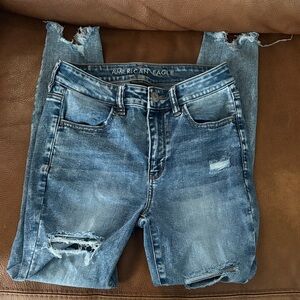 American Eagle Outfitters Women's Cropped Blue Jeans